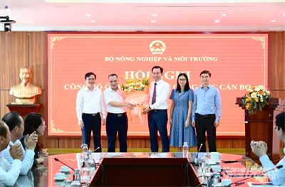 Ông Dương Đức Huy giữ chức Cục trưởng Cục Trồng trọt và Bảo vệ thực vật